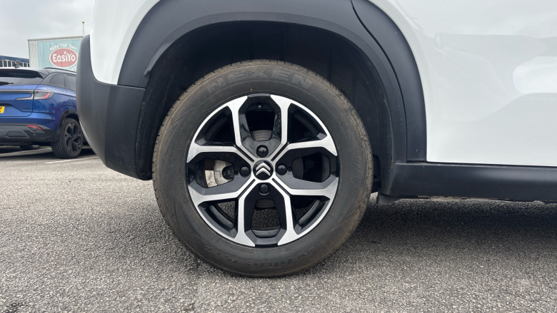 Citroen C3 Aircross 1.2 PureTech 110 Plus 5dr Petrol Hatchback